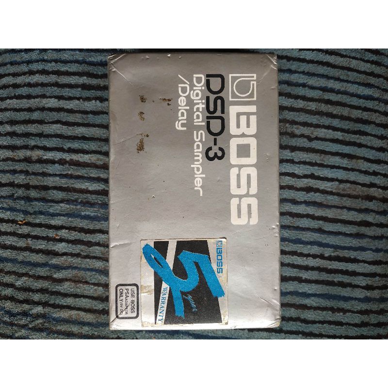 Dus efek gitar Boss DSD-3 Digital Sampler Delay Made in Japan 1985 guitar pedal