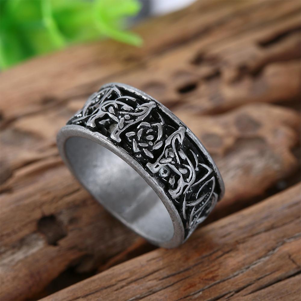 Lily Punk Cincin Pria Perhiasan Serigala Raksasa Batu Baja Titanium Hip Hop Gothic