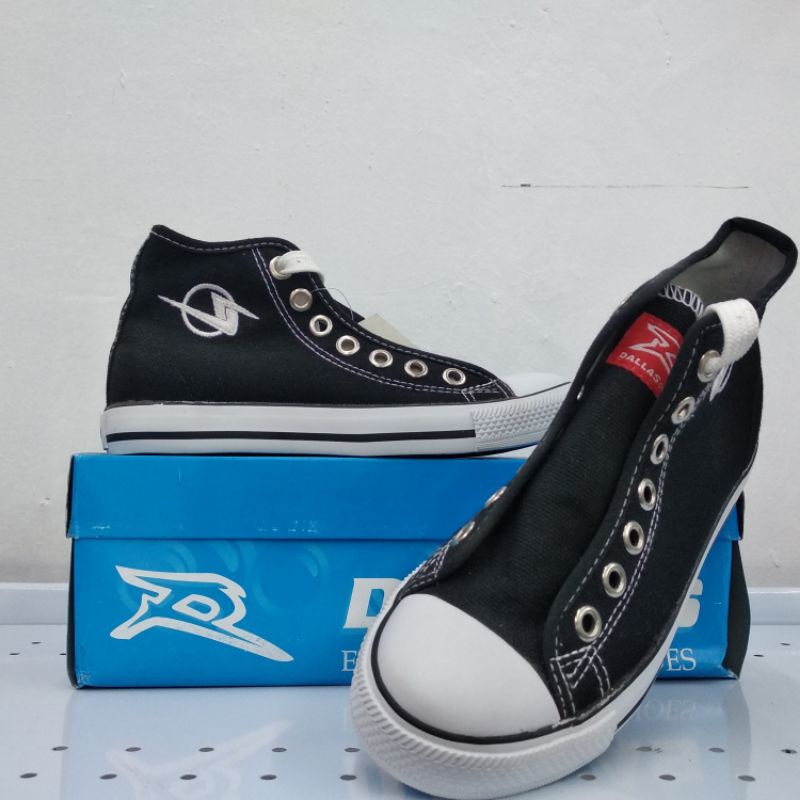 sepatu dallas
