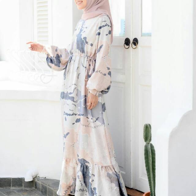 Samosir dress ocean size M wearing klamby
