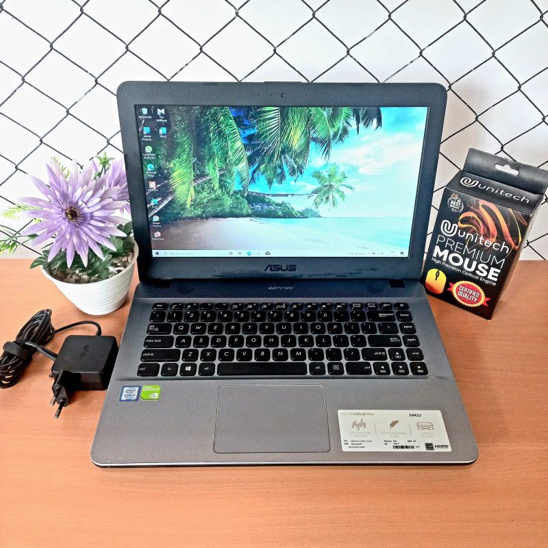 Asus Vivobook X441U /Layar 14 / Core i3 Gen7 /RAM 4GB / 240GB SSD / Nvidia / W10
