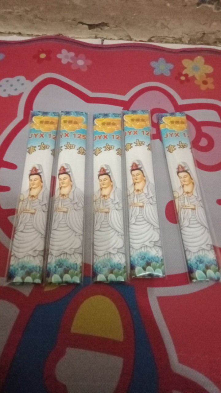 Dupa Gaharu Papua Isi 12 Batang