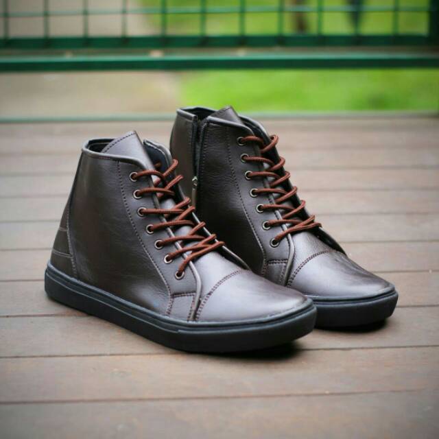Sepatu casual Boots Walker zipper seleting original termurah sepatu Boots pria formal kerja murah