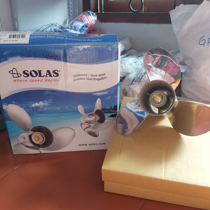 Propeller/baling/kipas mesin tempel Yamaha 15pk uk 12in. Solas stenlis