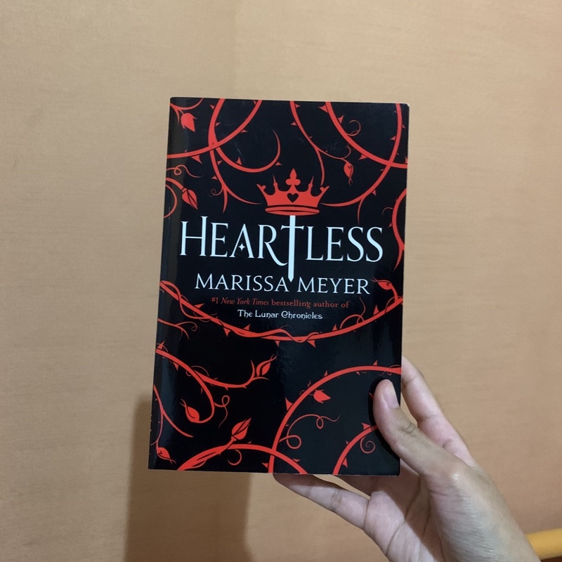 [BOOKED] heartless preloved