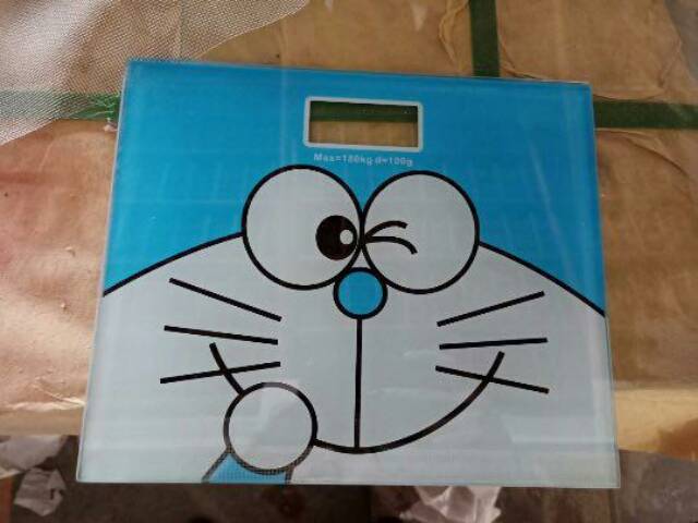 Timbangan badan digital gambar doraemon hellokitty / timbangan karakter