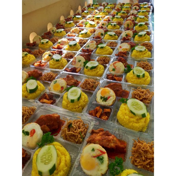 

Lia Amai Kitchen Nasi Kotak Kuning