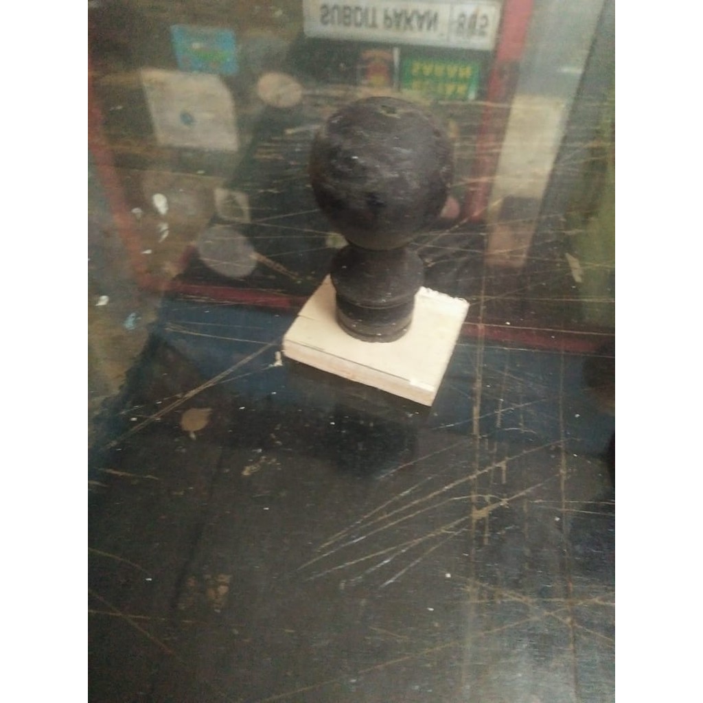 

Stample Kayu / Runaflek