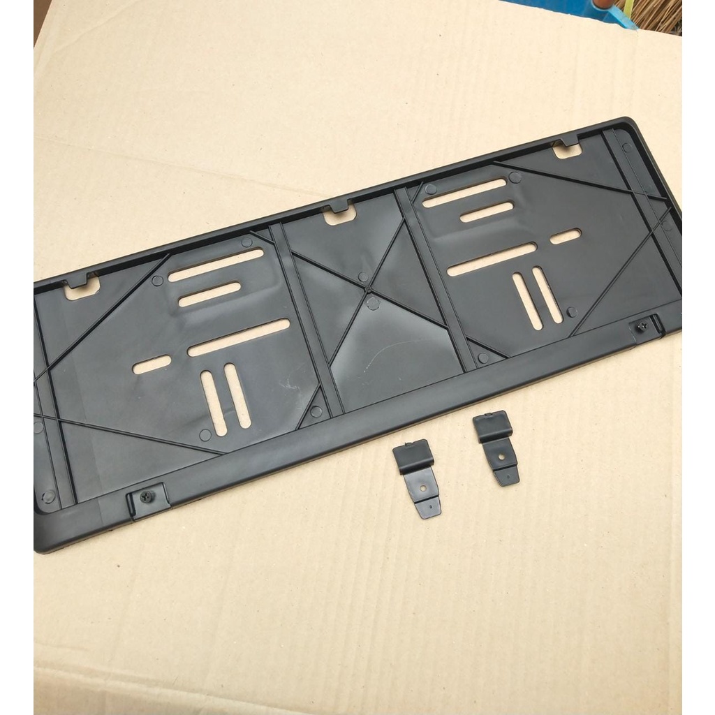 Tatakan Plat Nomor Mobil Model Astra / Dudukan Plat Nomor Mobil Model Astra Ori HITAM untuk mobil