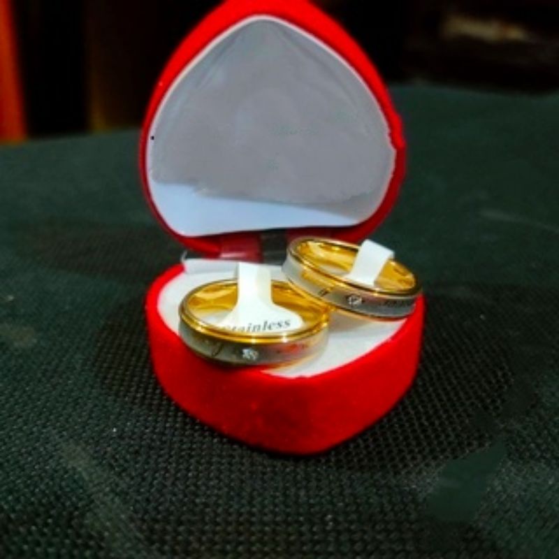 cincin titanium couple / tulisan Forever love warna kuning termurah