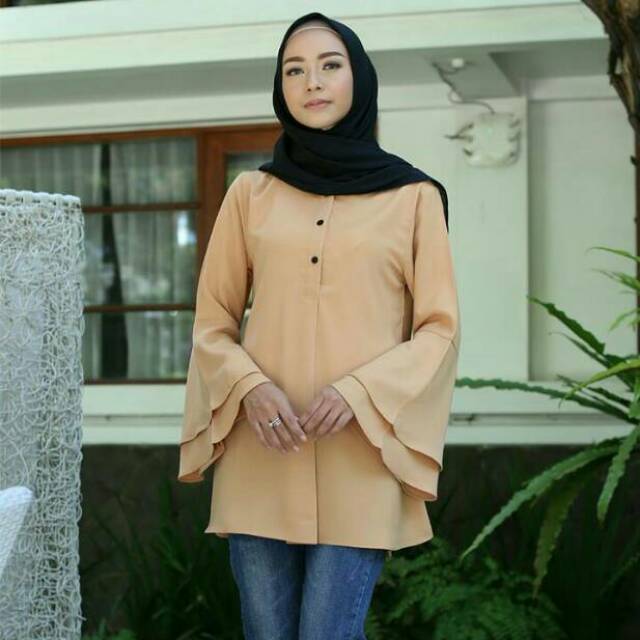 Kiara Blouse by Heaven Lights