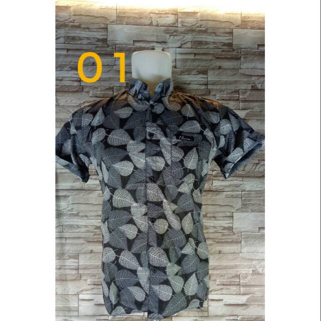 Kemeja slim fit pria