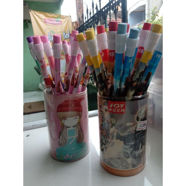 

PENSIL HB DENGAN PENGGAPUS BERGAGAI MOTIF MURAH