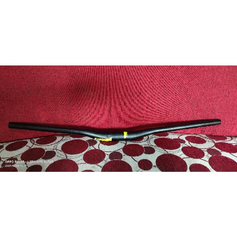 HANDLEBAR entity rise30 clamp35