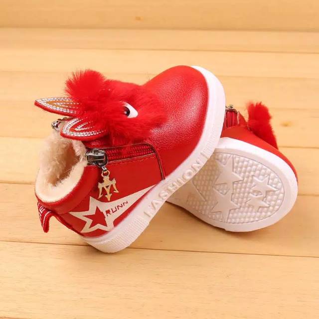 Sepatu Boot Anak Cewek PomPom Red Rabbit