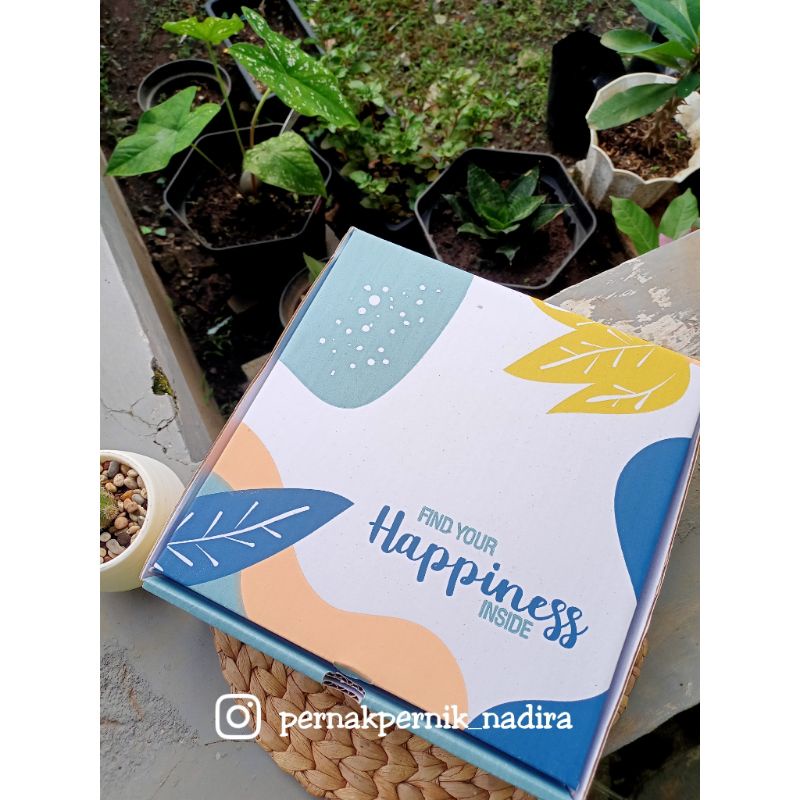 

box | kardus hampers | kardus packing | box motif