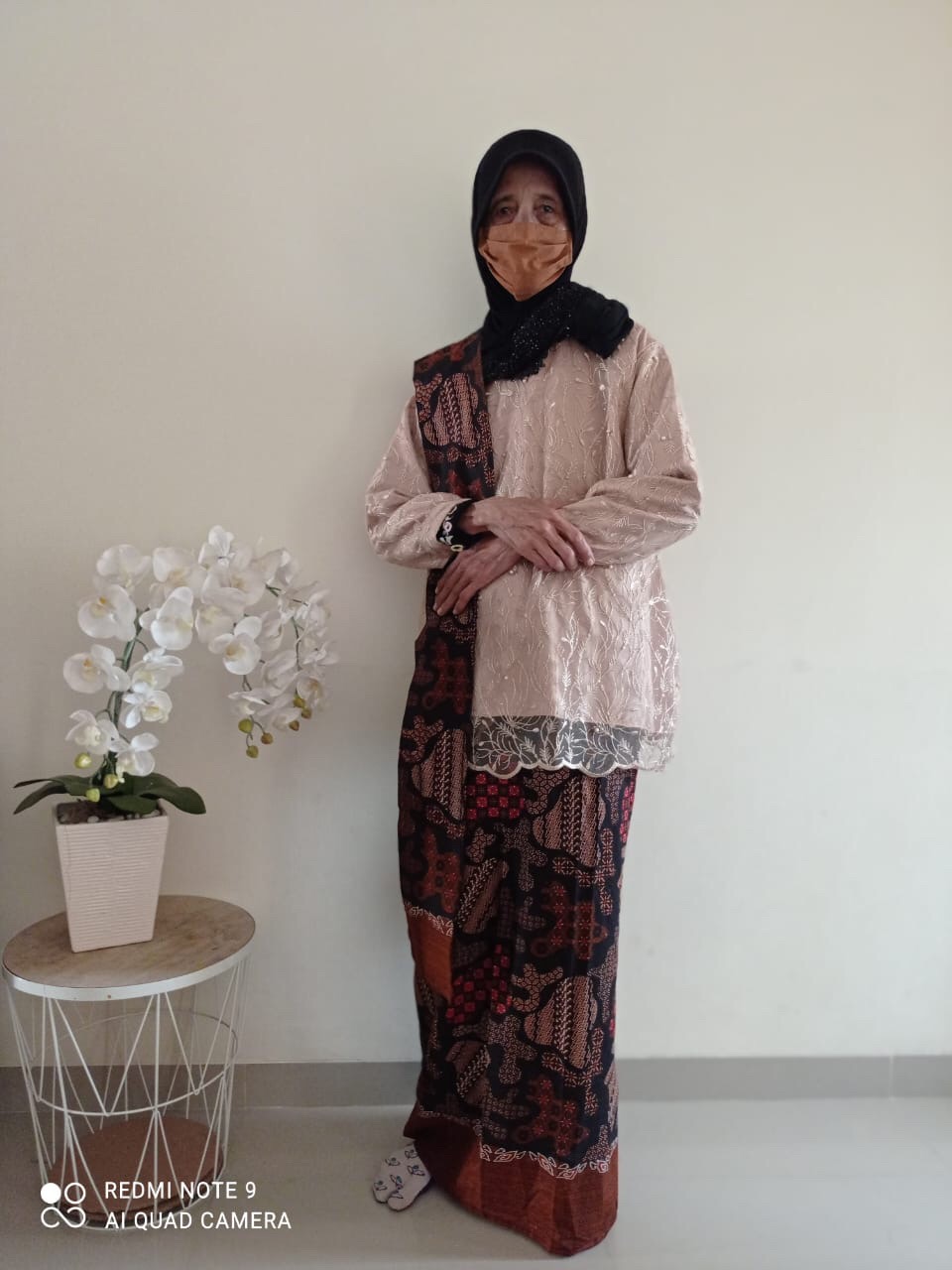 Couple Batik Terbaru 2021 Brukat Premium Sarimbit Batik Kebaya Batik Rnb Batik Couple Keluarga