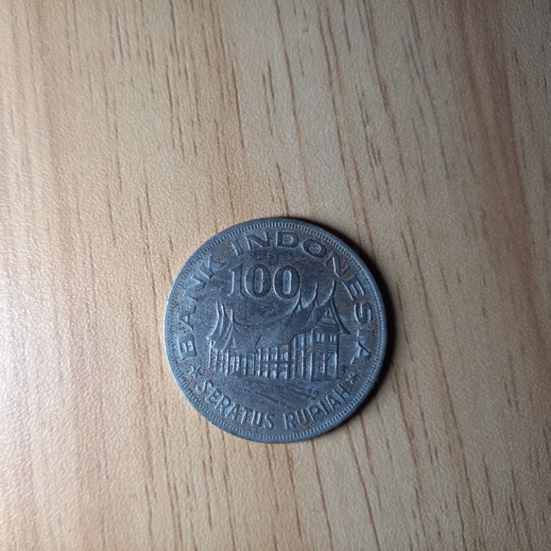 Koin 100 Wayang dan Rumah Gadang