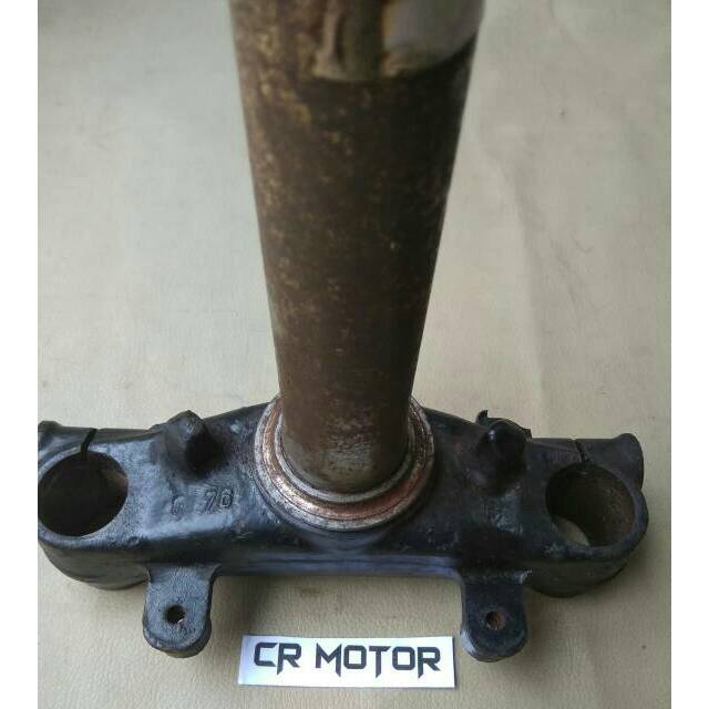 original segitiga shockbreaker depan vario 125 fi old