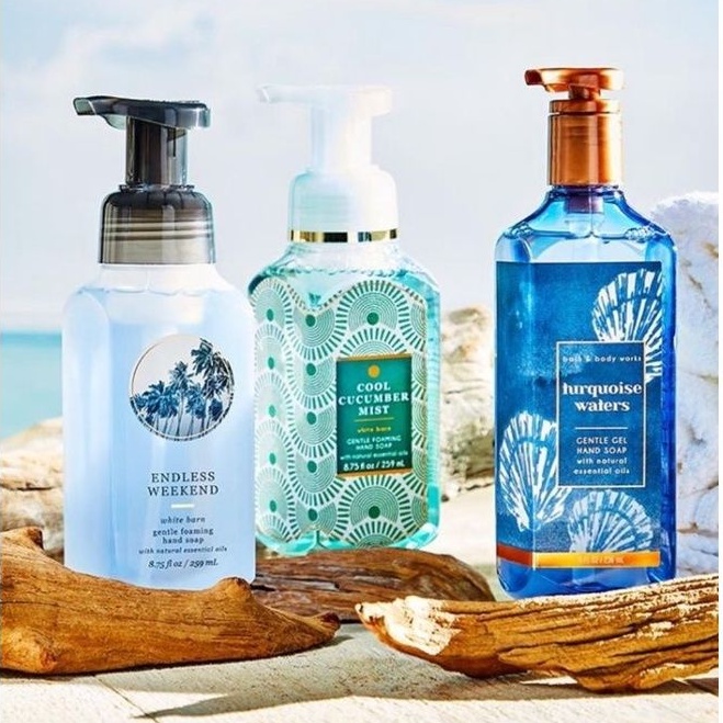 BATH AND BODY WORKS BBW ENDLESS WEEKEND SERIES MIST LOTION SHOWER GEL BODY CREAM HAND CREAM SHOWER GEL BODY CREAM LOTION MIST WASH WALLFLOWER ROOMSPRAY SCENTPORTABLE GENTLE GEL DEEP CLEANSING GENTLE FOAMING CREAMY LUXE