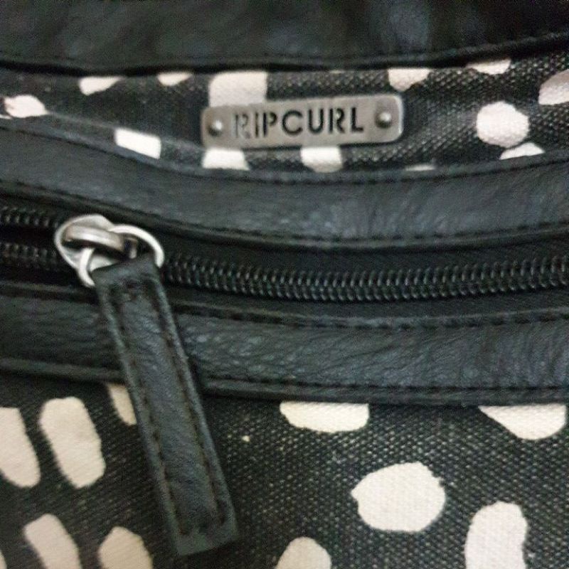 TAS RIPCURL PRELOVED LIMITED ORIGINAL