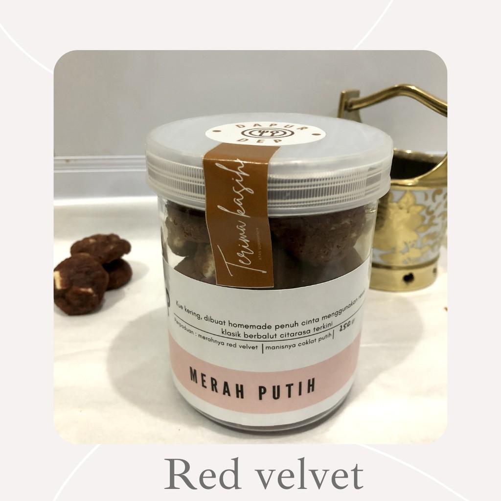 

mini cookies red velvet/ kue kering red velvet