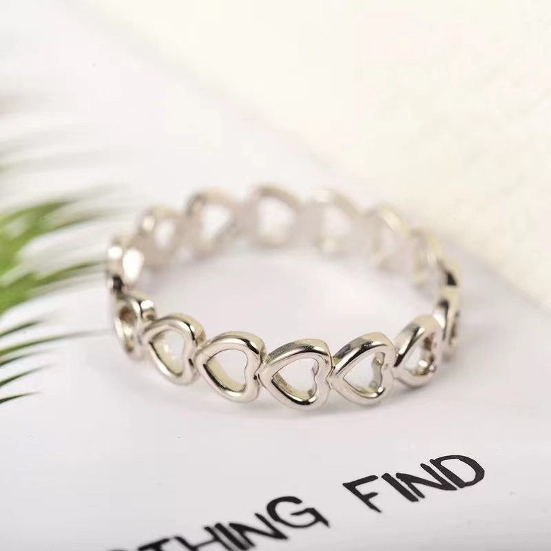 Cincin Fashion Wanita Heart Hollow Fashion Love Girl Jewelry Korean