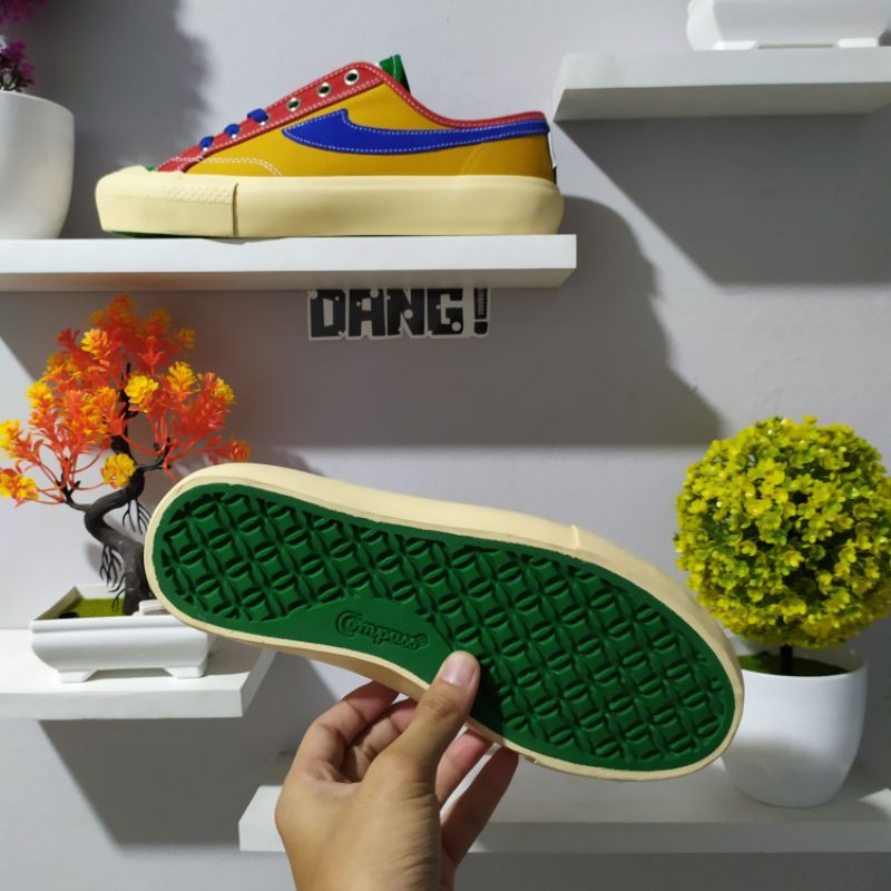 Sepatu Compass with BCA Xpressi Full Colour Series (Hi Cut/Low Cut)-5