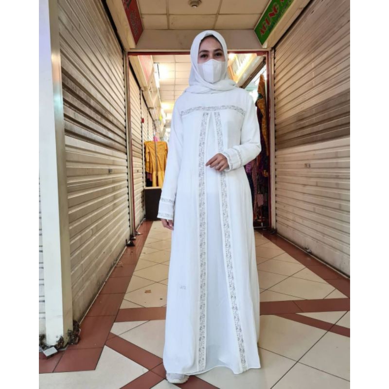Gamis putih set Kerudung original by Larosa