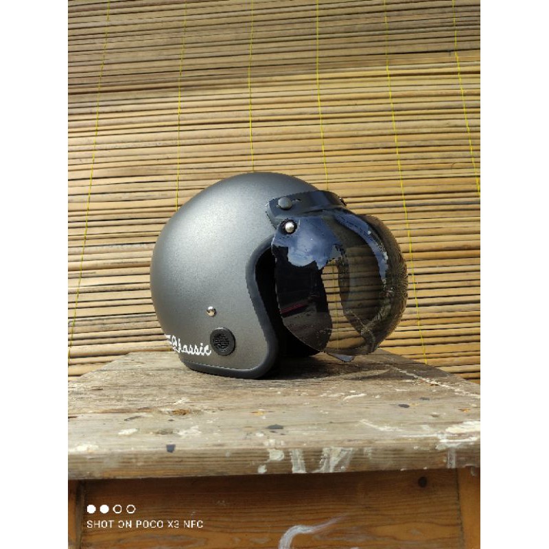 Helm bogo retro vespa warna silver doff untuk wanita pria cewek cowok dewasa