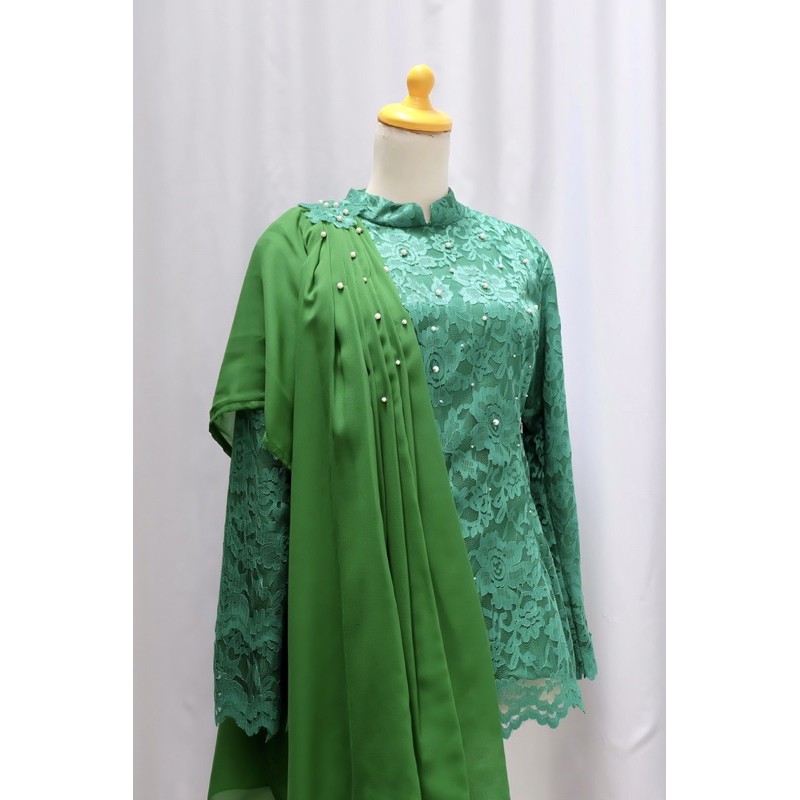 Preloved kebaya wisuda/Kebaya payet/preloved kebaya payet/Kebaya hijau/Preloved like new