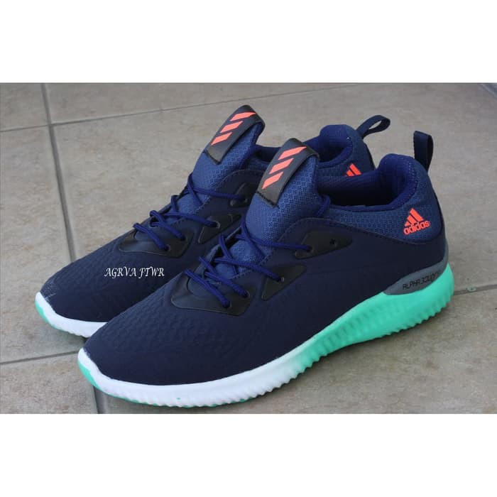 Sepatu Pria Casual / Sepatu Pria Sneakers Adidas Casual Olahraga Ori - Abu-Abu