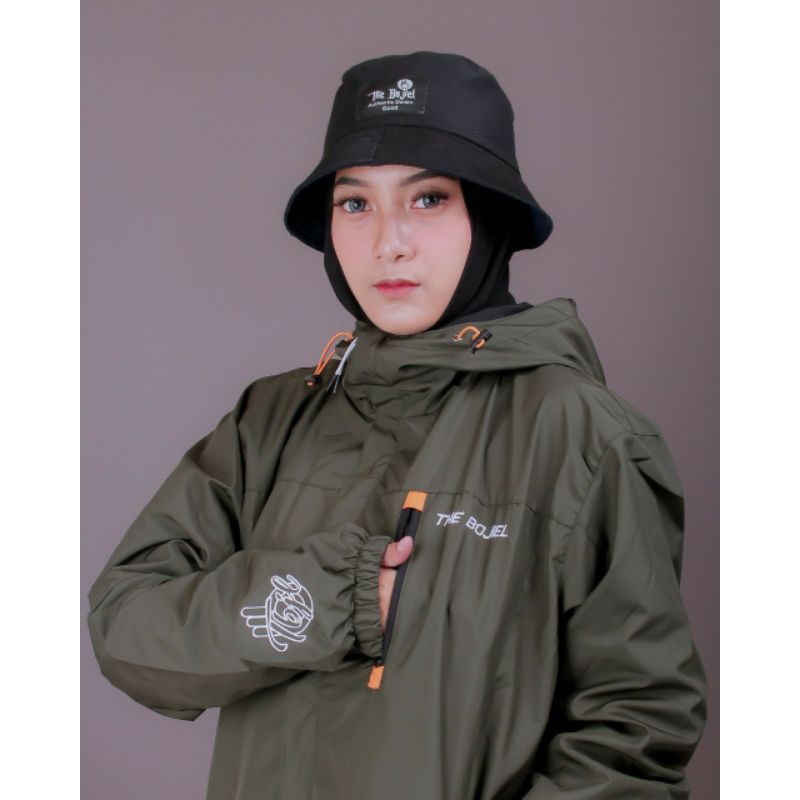 Jaket Outdoor Pria Distro - Jaket Waterproof - Jaket Gunung Anti Air