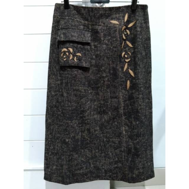 Rok import warna coklat