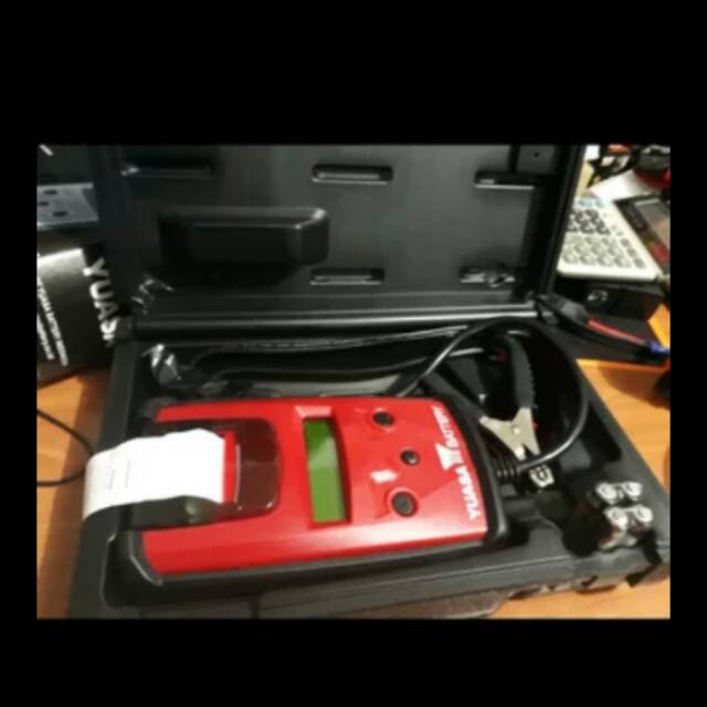 Bateray tester aki digital berikut hasil print merek yuasa