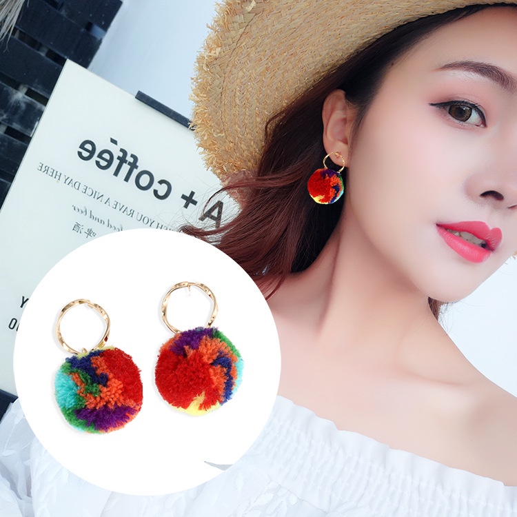 Korea Dongdaemun mewah musim gugur anting-anting untuk Wanita 2018 elegan berwarna-warni berbulu bol