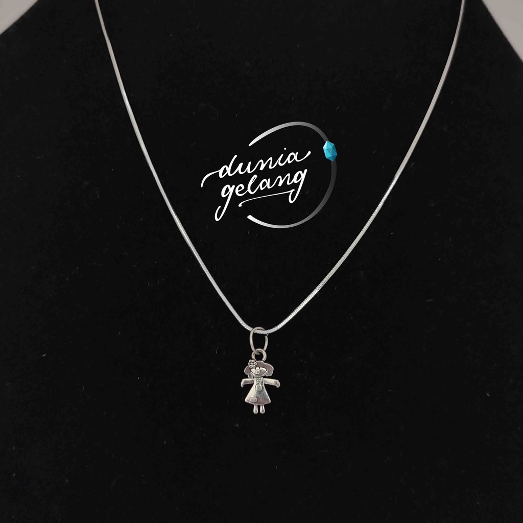 Kalung Titanium Girl Liontin Silver Anti Karat Tidak Luntur Tahan Air Wanita Pria