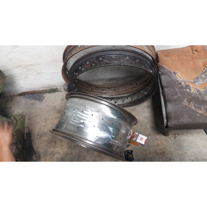 velg ring 17 lebar 8inch cocok untuk ban 240/40-17