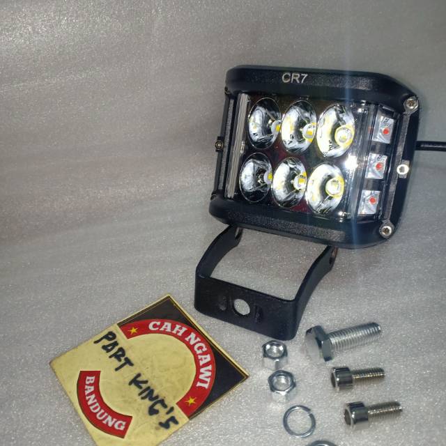 LAMPU SOROT LED STROBO PNP SEMUA MOTOR ARUS DC