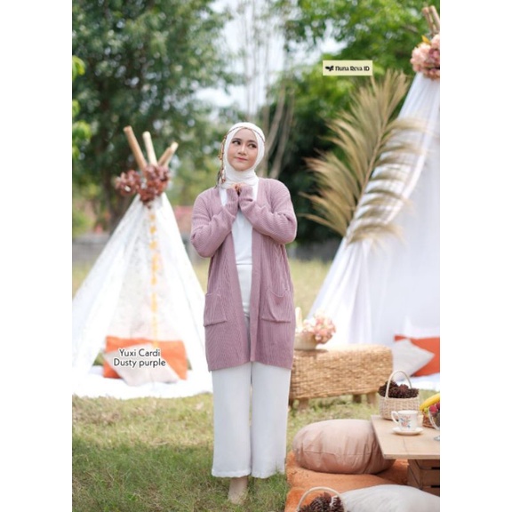 YUXI CARDI BY NUNAREVA