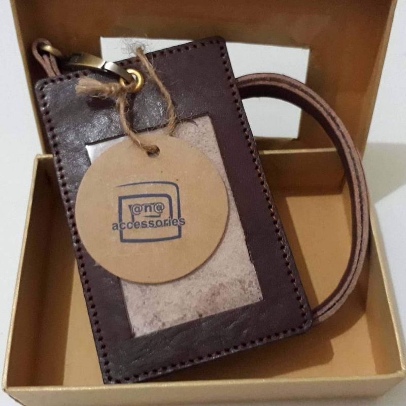 

Name Tag Kalung ID Card Asli Kulit Sapi Lanyard