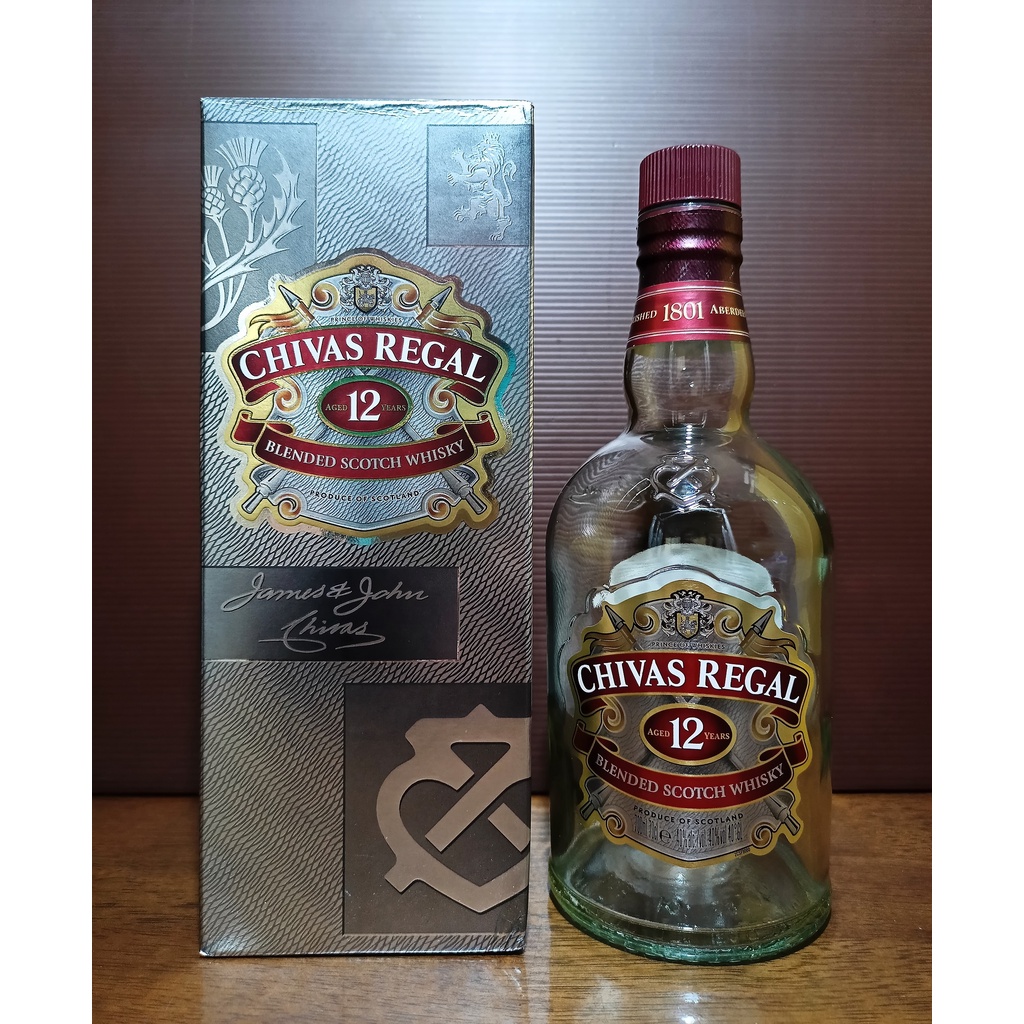 Botol bekas Chivas Regal 12 years 700 ml + Box