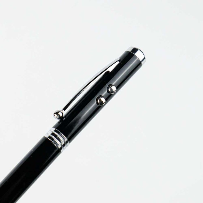 Senter Laser Pointer Pen dan Stylus 4 in 1 - T0054 - Hitam