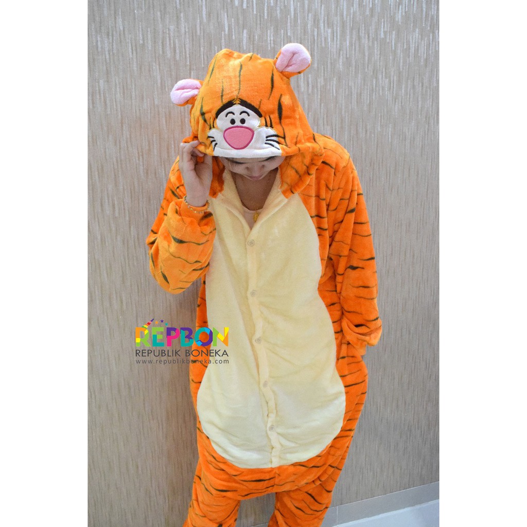 BAJU ONESIE TIGGER TIGER HARIMAU WINNIE THE POOH PIYAMA KOSTUM PESTA