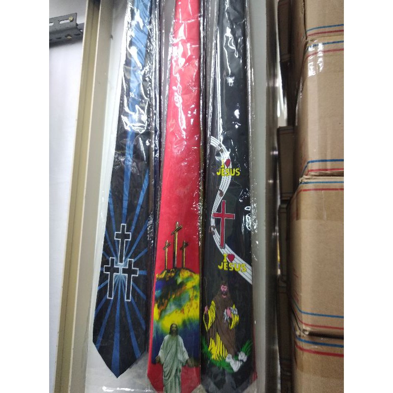 DASI ROHANI DASI GEREJA MOTIF SALIB