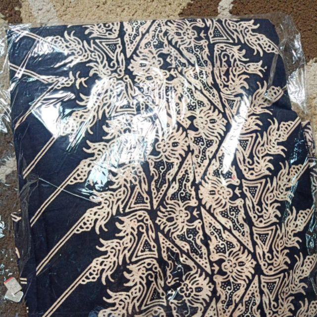 Couple Batik  Best Seller/sarimbit Batik Solo/outer Batik Cewek/ Long Cardi Batik Modern