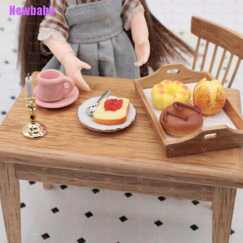 (Newbaby) 3pcs / set Miniatur Piring + Sendok Roti Panggang Skala 1: 12 Untuk Aksesoris Rumah Boneka