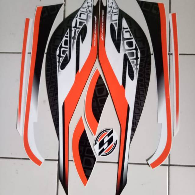 Striping Sticker Stiker SCOOPY FI ESP NEW K93 DONAT 2017 2018 2019 2020 warna putih
