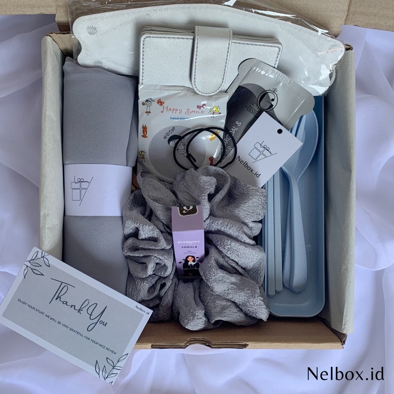 

GREY SERIES GIFTBOX | HAMPERS | KADO ULTAH | GRADUATION CEWEK BISA REQUEST ITEM