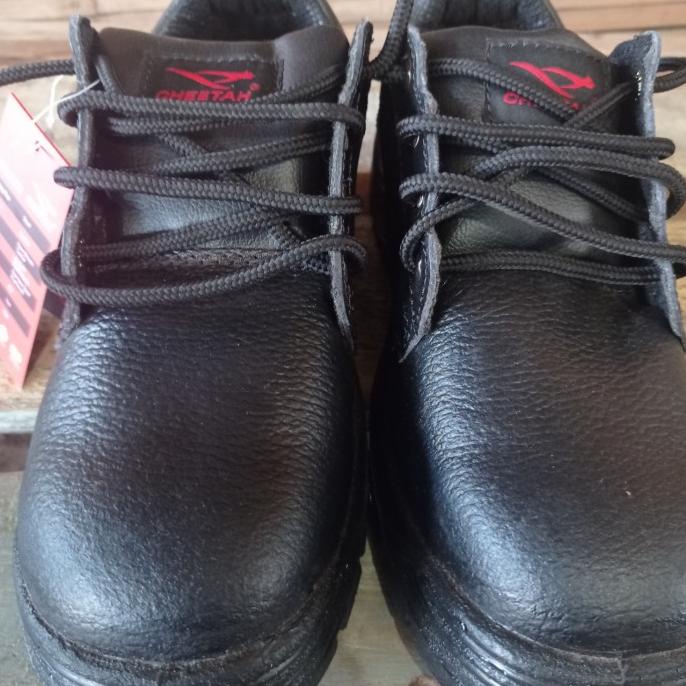 sepatu safety cheetah#2413/fashion pria/sepatu safety/sepatu kerja